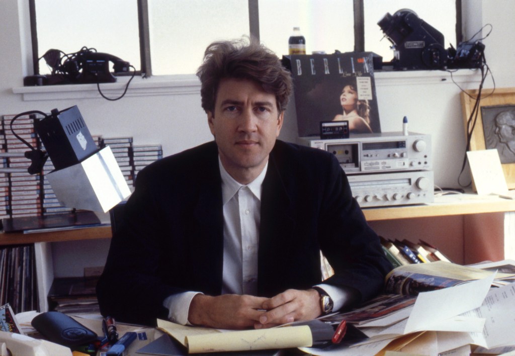 1737074216 492 David Lynch en photos Milestones avec Laura Dern Cannes
