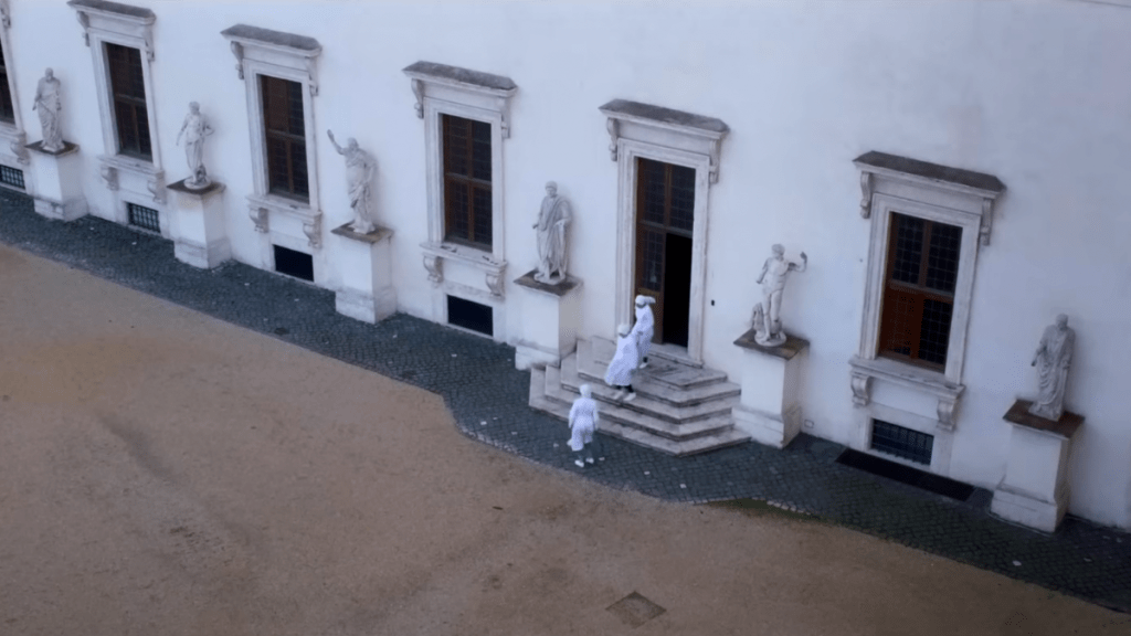 "Conclave" (fonctionnalités de mise au point)