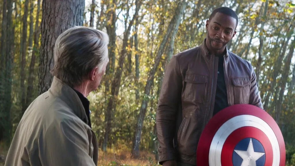 Steve Rogers (Chris Evans) et Sam Wilson (Anthony Mackie) dans "Avengers: Endgame".