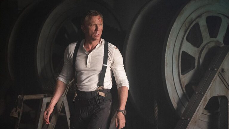 Daniel Craig dit qu'il espère travailler avec Barbara Broccoli après que le producteur de James Bond Cedes