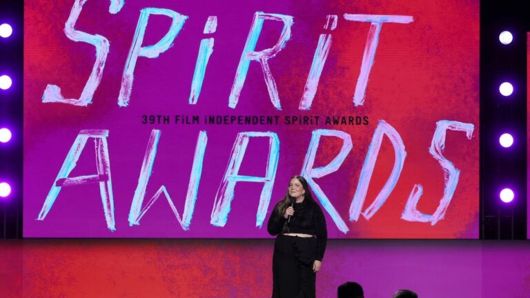INDÉPENDANT SPIRITS AWARDS 2025 GAGNANTS (MISE À JOUR EN LIVE)