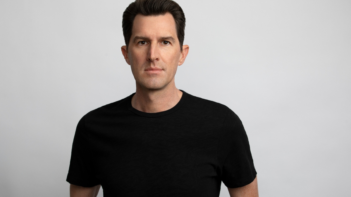 Apple Films Reams avec le réalisateur «F1» Joseph Kosinski et le producteur Jerry Bruckheimer sur OVNI