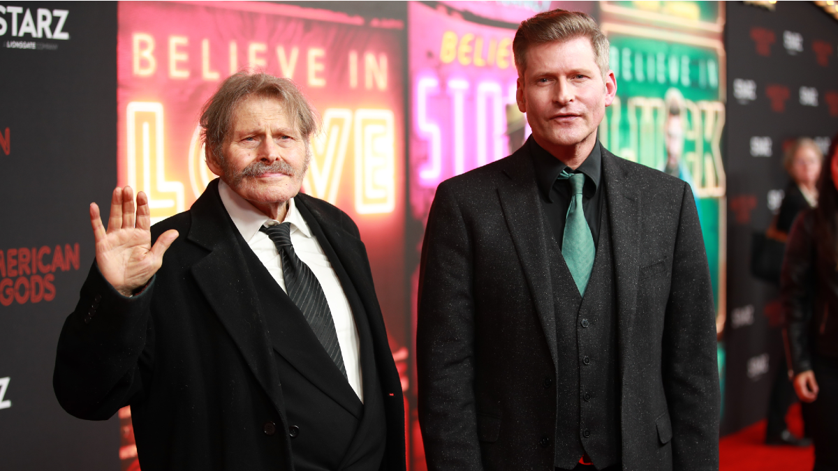 Bruce Glover, acteur de personnage mieux connu pour les «diamants sont pour toujours» et le père de Crispin Glover,