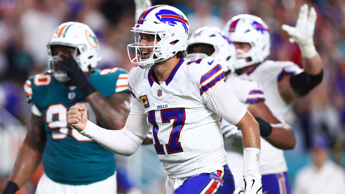 Hallmark établit le 2e compte à rebours de la NFL au film de Noël avec `` Holiday Touchdown: A Bills Love Story '