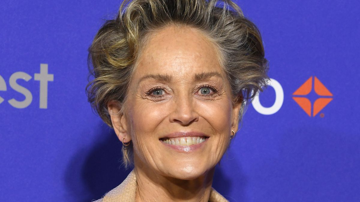 Sharon Stone dit qu'elle a été retirée d'une «autre faveur simple« casting »sans raison du tout»