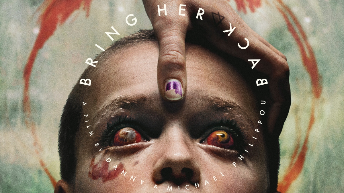 La bande-annonce super effrayante de l'A24 «Bring Her Back» laisse tomber Sally Hawkins dans un cauchemar d'adoption