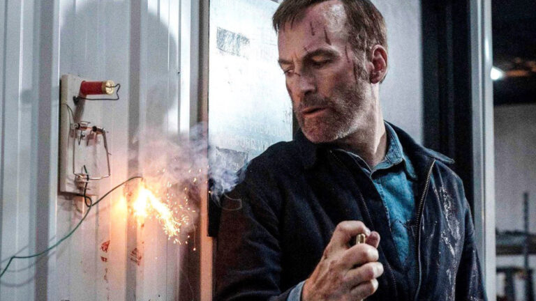«  Nobody 2 '': Bob Odenkirk est de retour pour des combats plus brutaux dans un aperçu