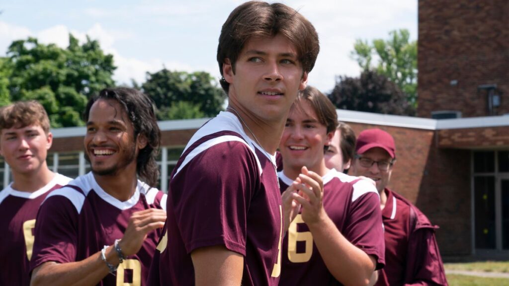Matt Cornett dans "Summer of 69" (Hulu)