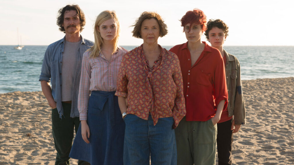 "Femmes du 20e siècle" (A24)
