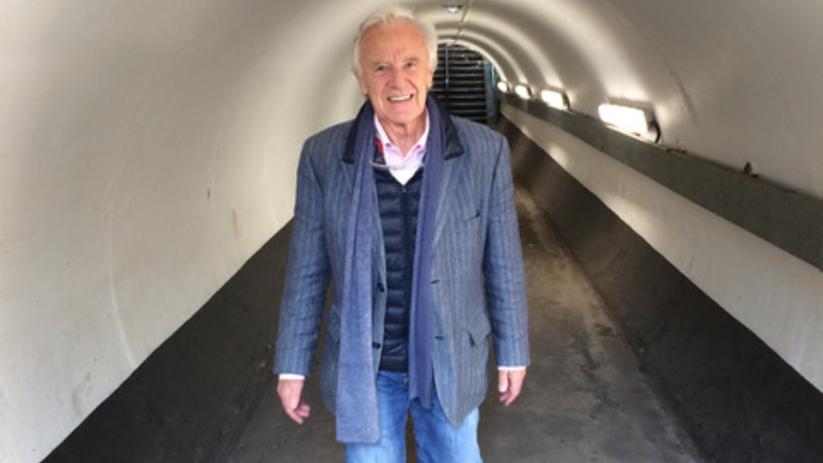 Les Dilley, directeur artistique `` Star Wars '' oscarisé, décède à 84 ans