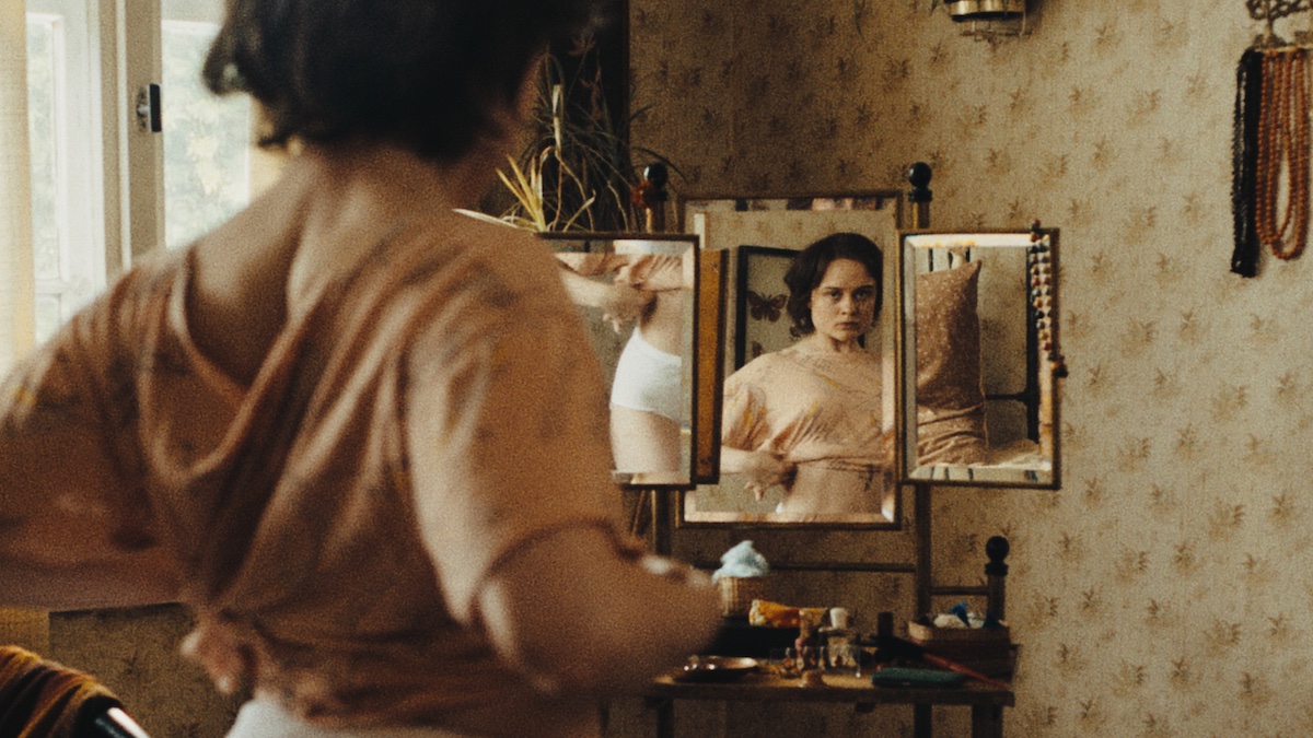 Revue `` Sound of Falling '': la compétition de Cannes démarre avec une planche d'humeur qui a du temps