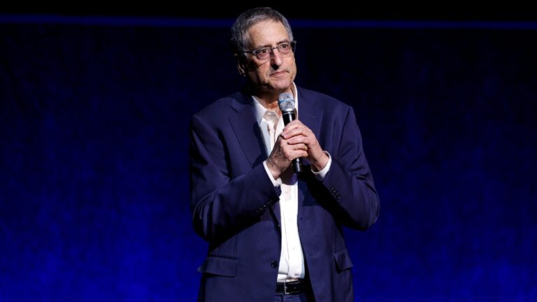 Sony Pictures étend le contrat de Tom Rothman en tant que président du film, PDG