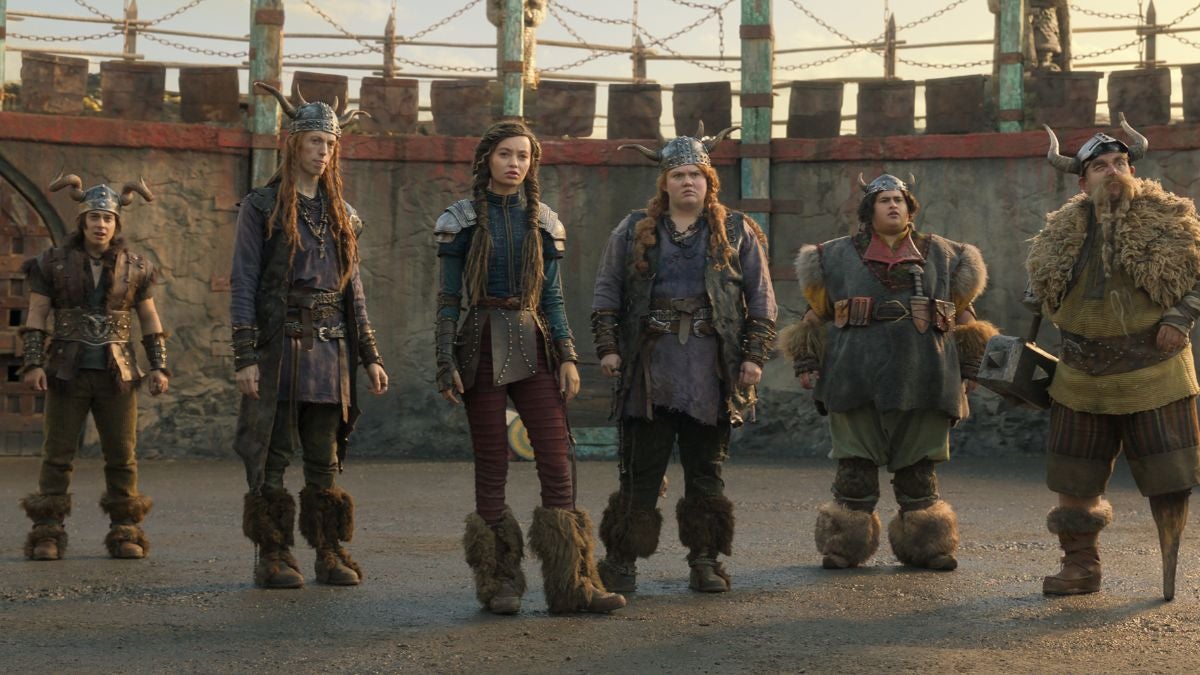 Guide de distribution et de personnages de `` How To Train Your Dragon '': Animated vs Live-Action