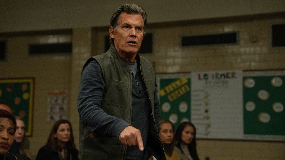 Josh Brolin recherche des enfants disparus dans la bande-annonce «d'armes» de refroidissement