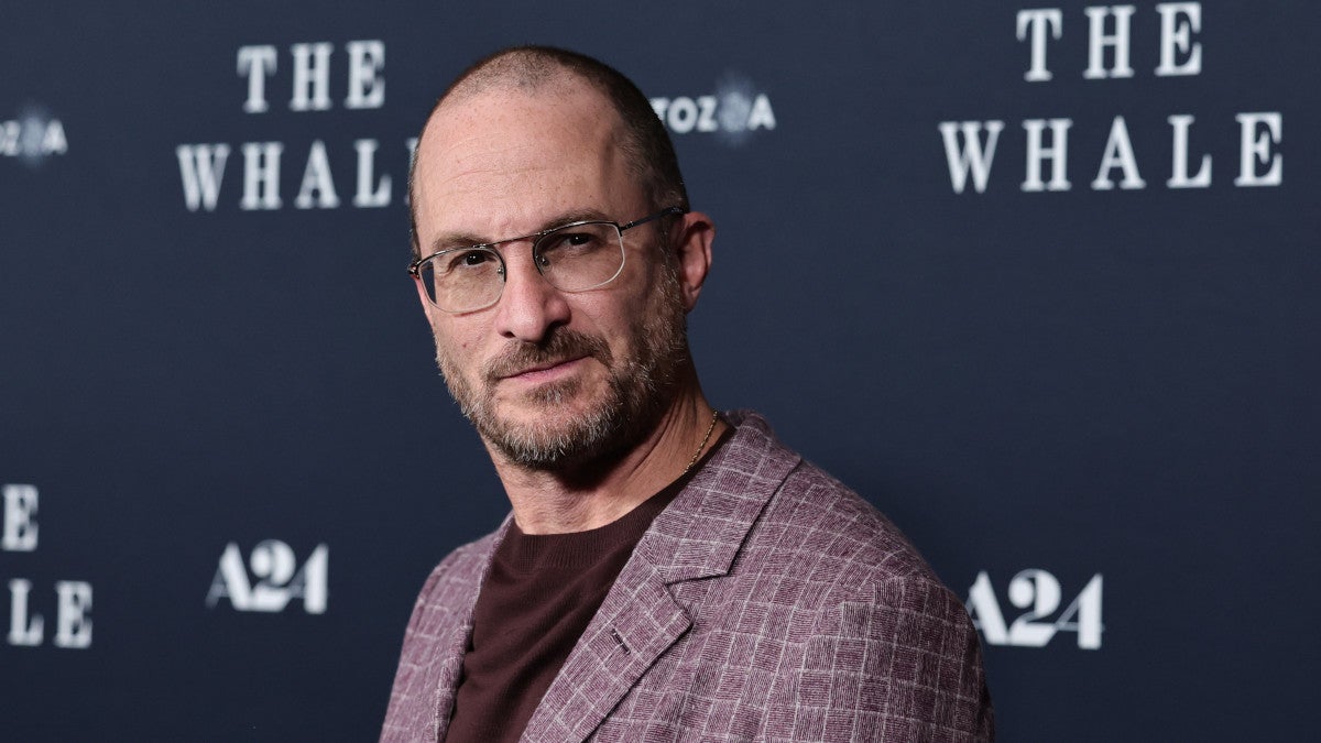 Darren Aronofsky en pourparlers pour diriger Dwayne Johnson dans `` Breakthrough '' de l'A24