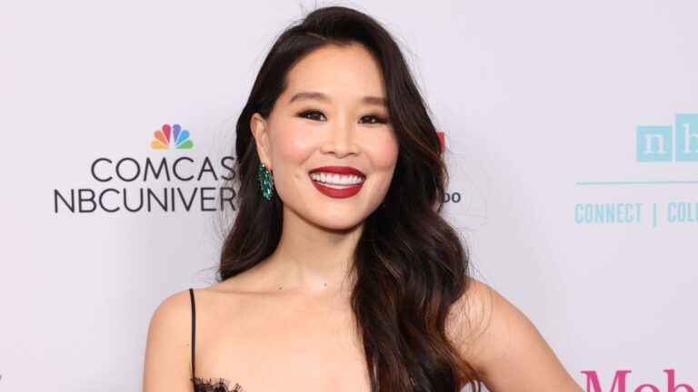 La star de «  Cobra Kai '', Alicia Hannah-Kim, dit «personne ne veut être attaqué au travail» après Martin Kove