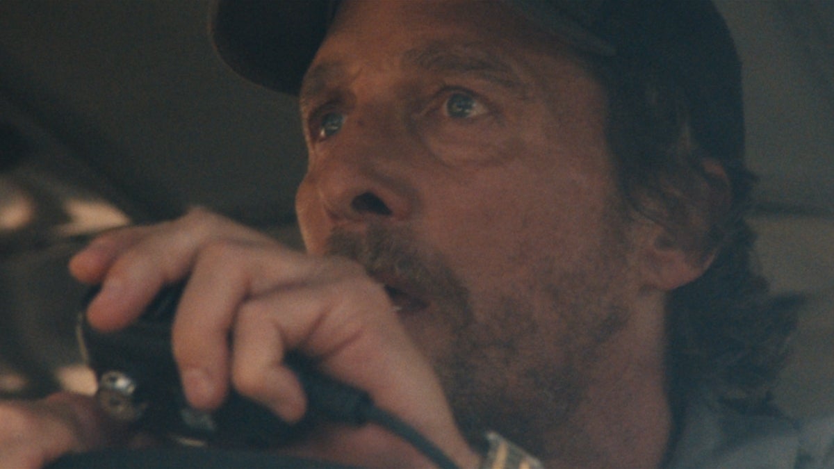 Matthew McConaughey sauve les enfants du feu de camp de Californie dans le premier teaser «The Lost Bus» | Vidéo