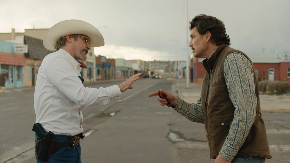 Trailer 'Eddington': Joaquin Phoenix fait partie de la guerre avec ses voisins dans l'A24 Covid Western