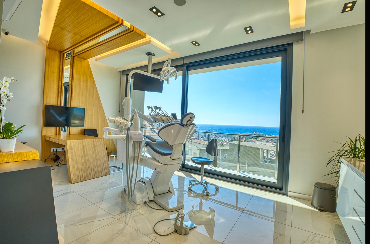 dentist 6923507 1280