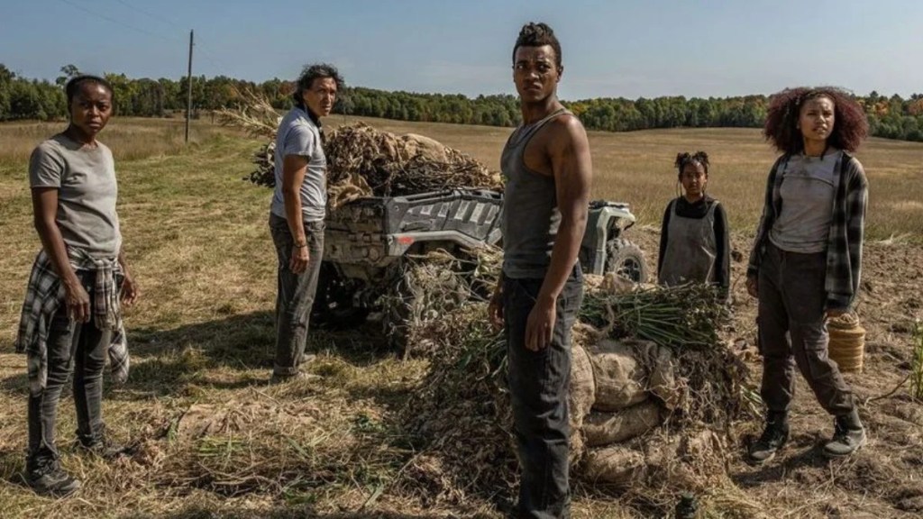 (LR) Danielle Deadwyler, Michael Greyeyes, Kataem O'Connor, Haile Amare, Jaeda LeBlanc (photo gracieuseté de Magnolia Films)