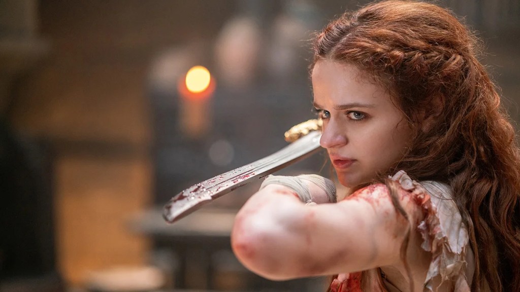 Joey King dans "The Princess" (20e siècle)