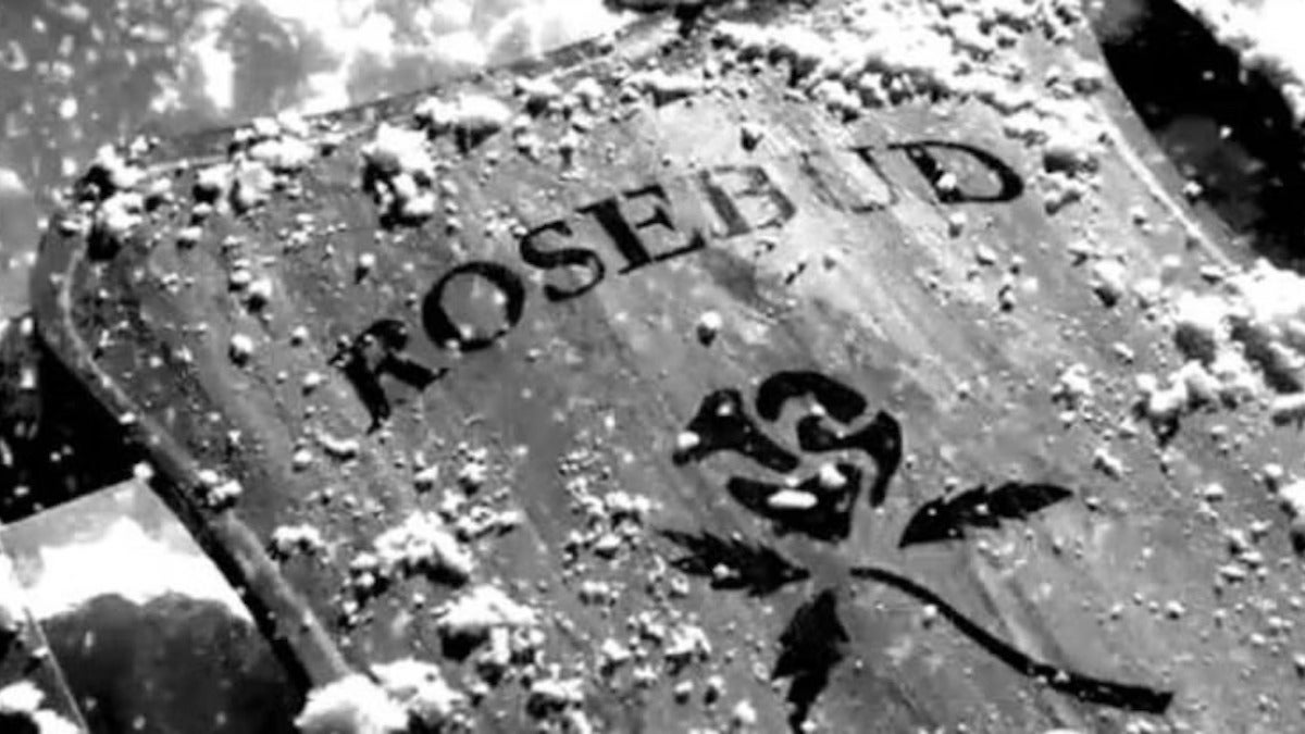 «Citizen Kane» Rosebud Sled Auctions pour 14,75 millions de dollars en 2e plus gros souvenirs acheter derrière