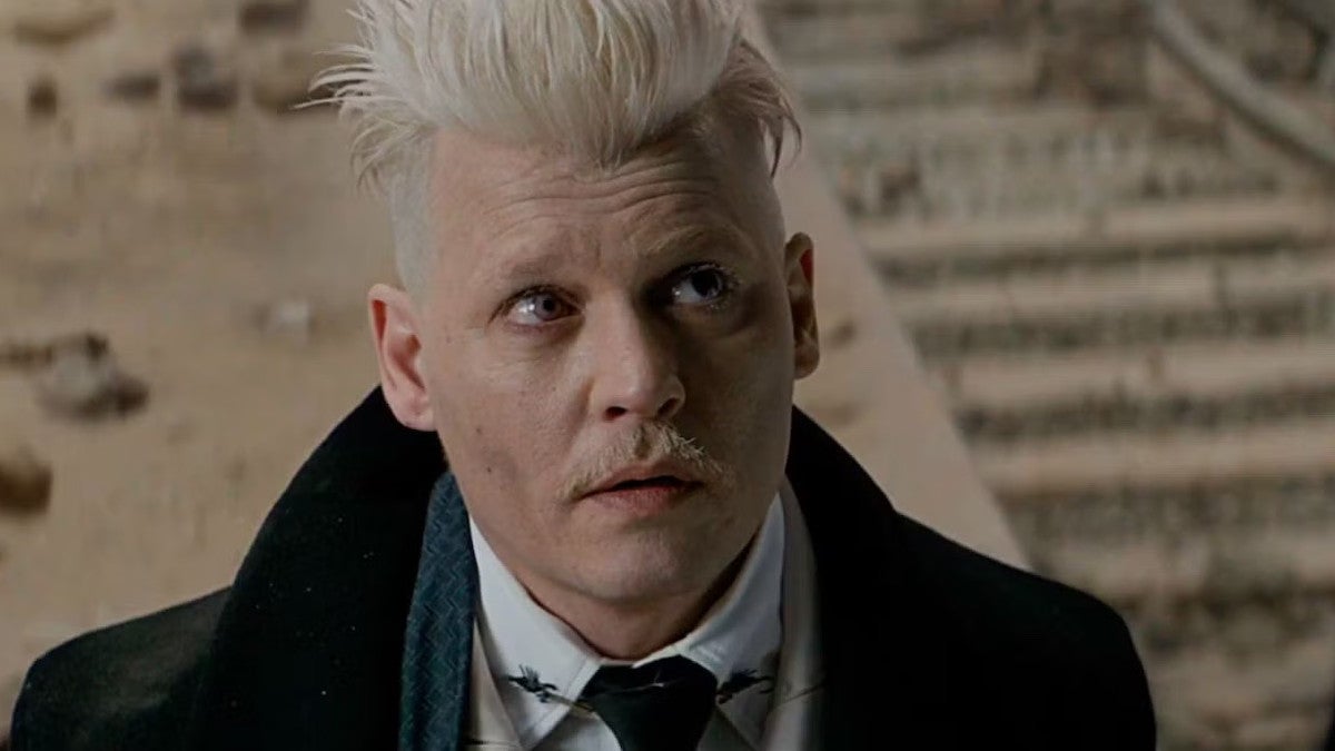 Johnny Depp partage ce qu'il pensait vraiment quand Warner Bros. l'a démarré de «Fantastic Beasts»: «F - K