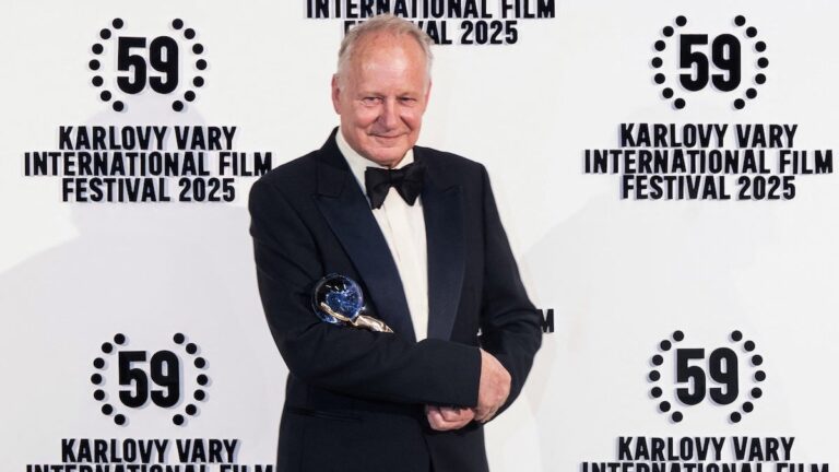 Karlovy Vary Film Festival Critic's Take: Tchèch Cinema Triumphs et Stellan Skarsgård Makes a