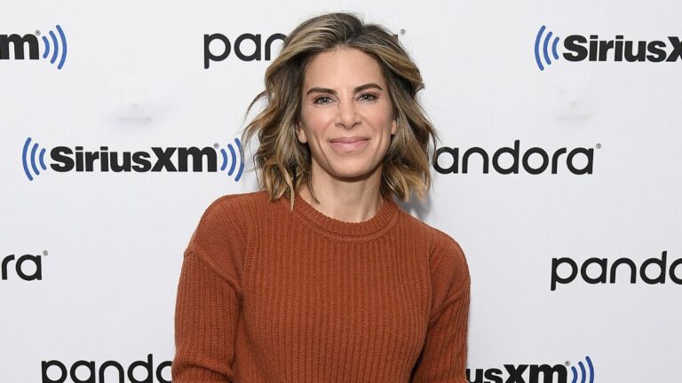 CNN a critiqué pour réserver Jillian Michaels alors qu'elle défend Trump «  White-lashing '' esclavage: «  sont les