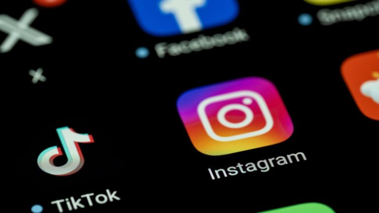 Instagram Reels encourage les séries en plusieurs parties avec une nouvelle fonctionnalité de liaison
