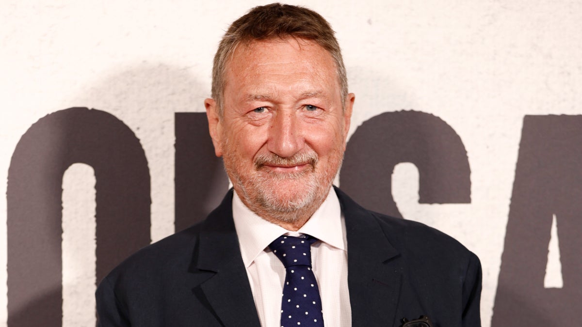 Le nouvel écrivain James Bond dit qu'il vise que le film soit «meilleur, plus fort et plus audacieux»