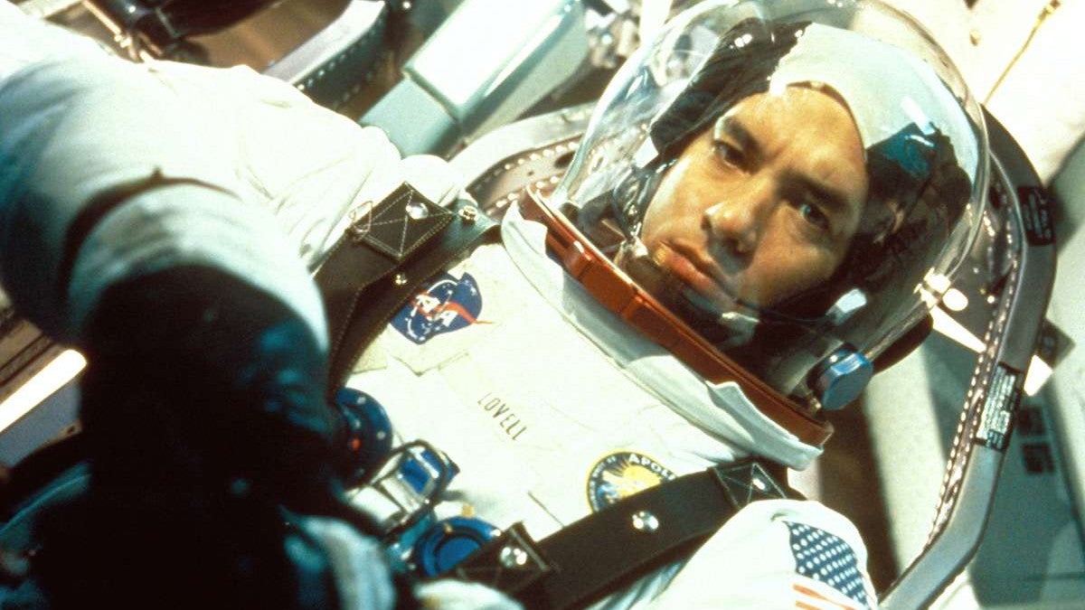 Tom Hanks rend touchant un hommage à `` Apollo 13 '' Astronaute Jim Lovell: 'Godpeed vous, sur ce prochain