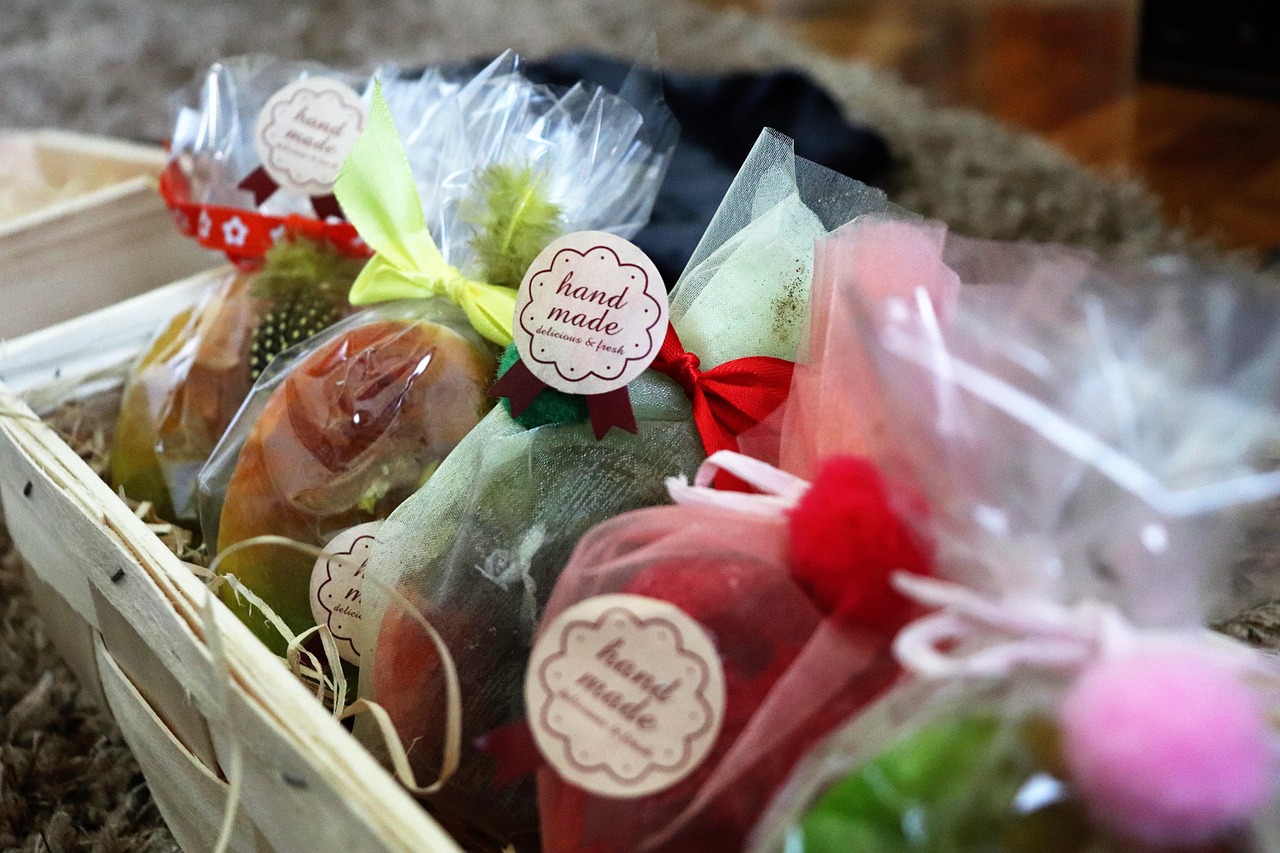 handmade soap 5079183 1280