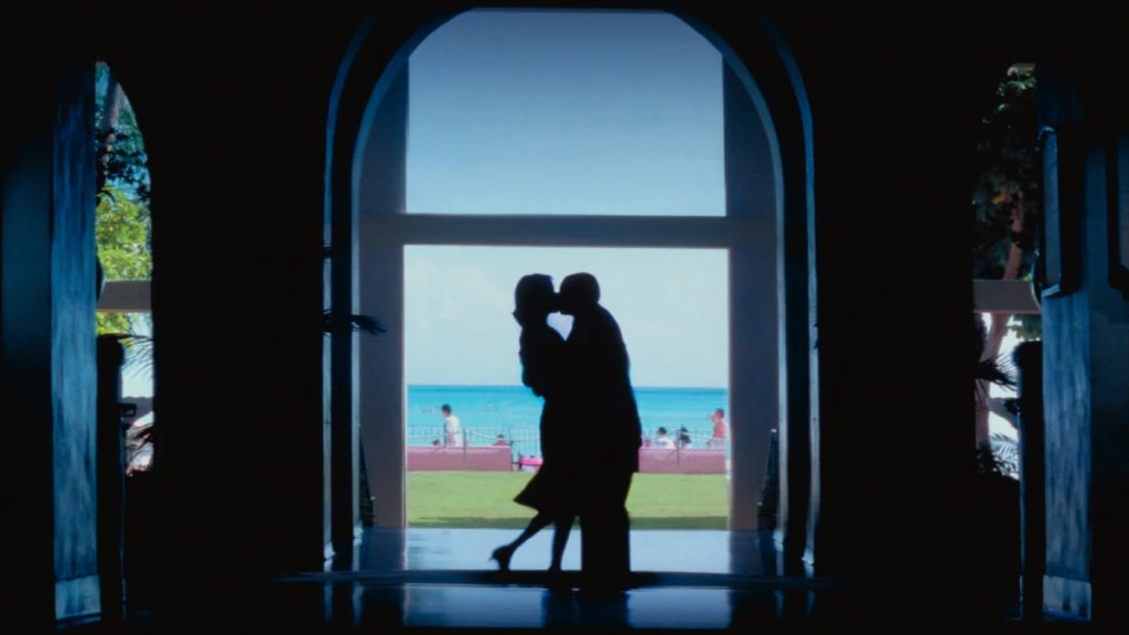 Emily Watson et Adam Sandler dans "Punch-Drunk Love".