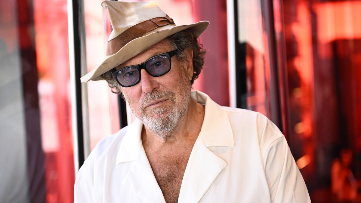 Julian Schnabel défend Gal Gadot et Gerard Butler, dit qu'être pro-Israël est `` aucune raison de boycotter