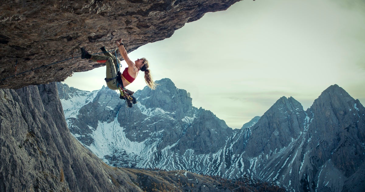La rangée K acquiert un redémarrage de «Cliffhanger» dans un accord à 8 chiffres