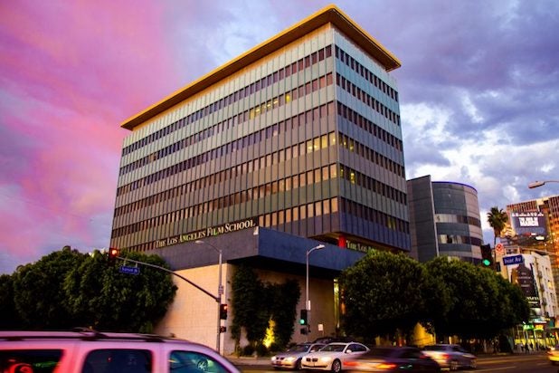 Los Angeles Film School a fait des milliers de faux emplois pour les diplômés, disent les anciens dirigeants dans un procès