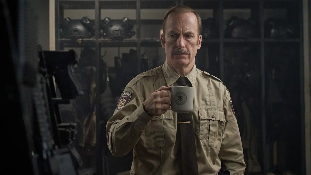 Pourquoi la star `` normale '' Bob Odenkirk aime jouer aux personnages des publics 'sous-estime' '