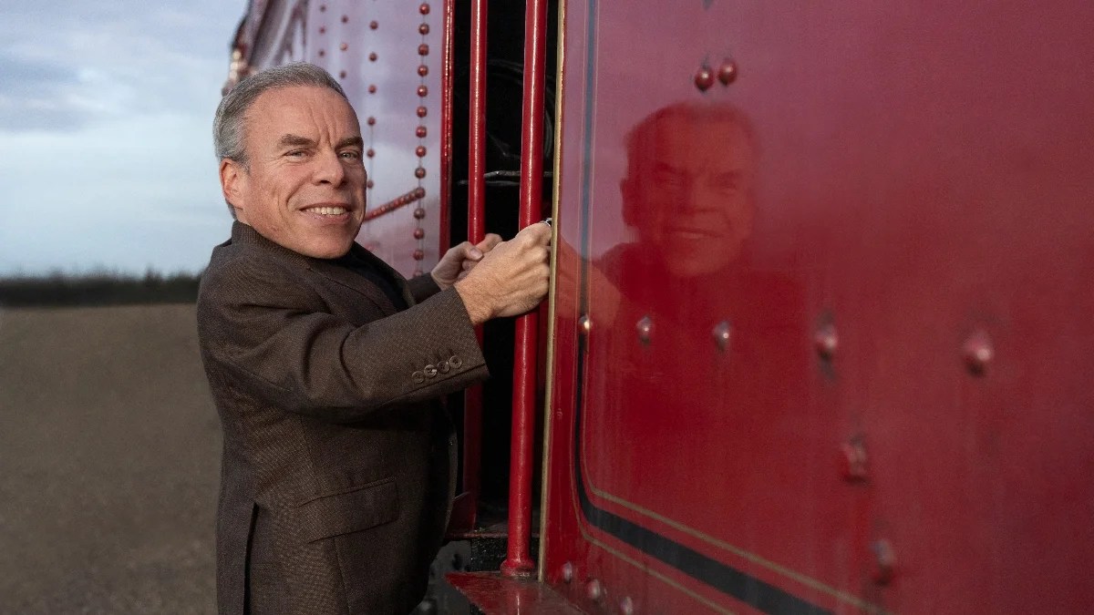 Warwick Davis pour reprendre le rôle de professeur Flitwick dans la série HBO 'Harry Potter'