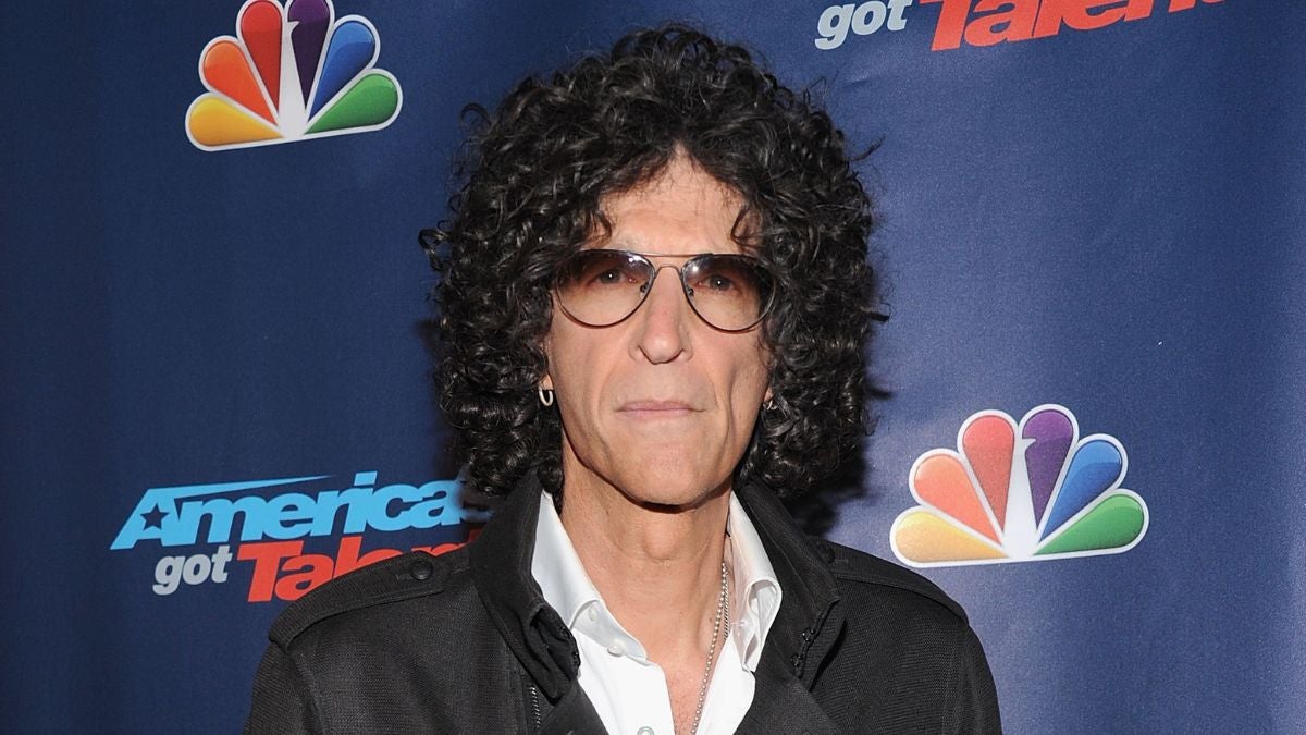 Howard Stern dit qu'il est toujours en pourparlers pour prolonger l'accord avec SiriusXM : "Je ne suis pas viré"