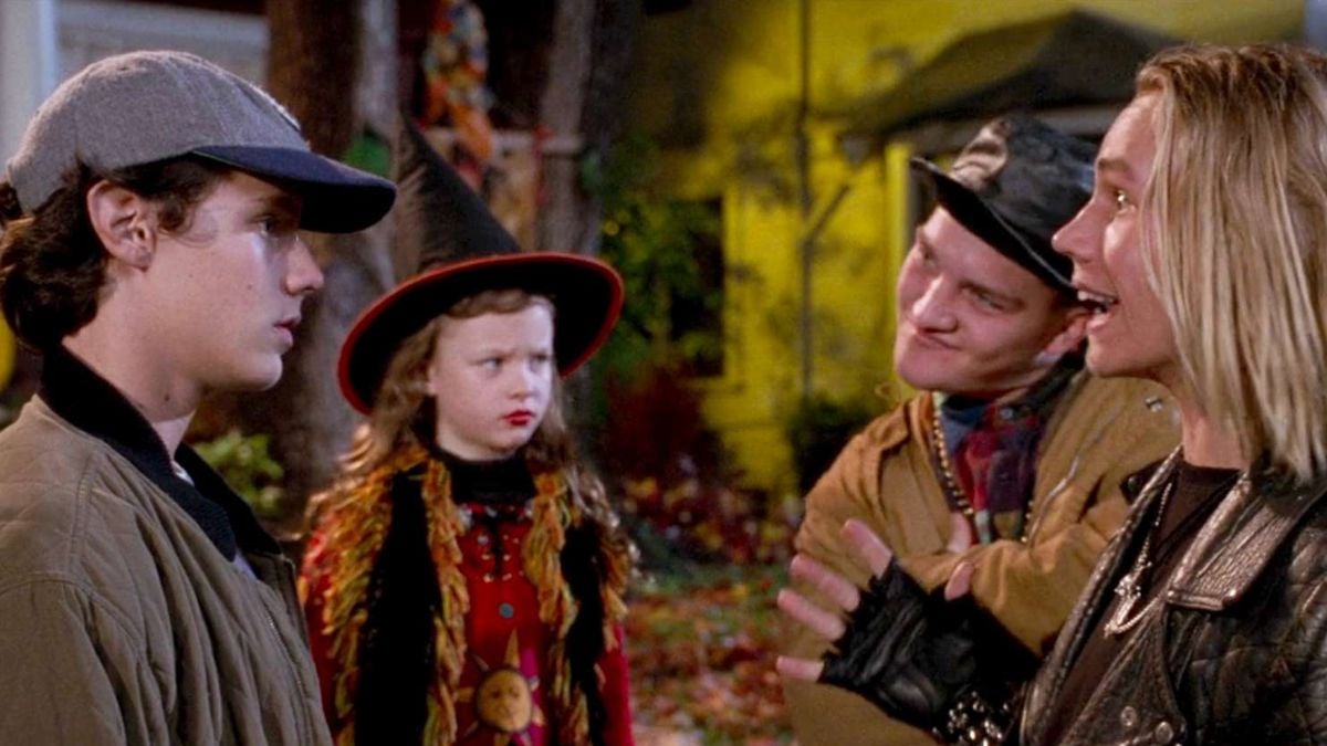 L'acteur de "Hocus Pocus", Tobias Jelinek, dit qu'un camarade l'a fait planer avant le célèbre écrasement de citrouilles