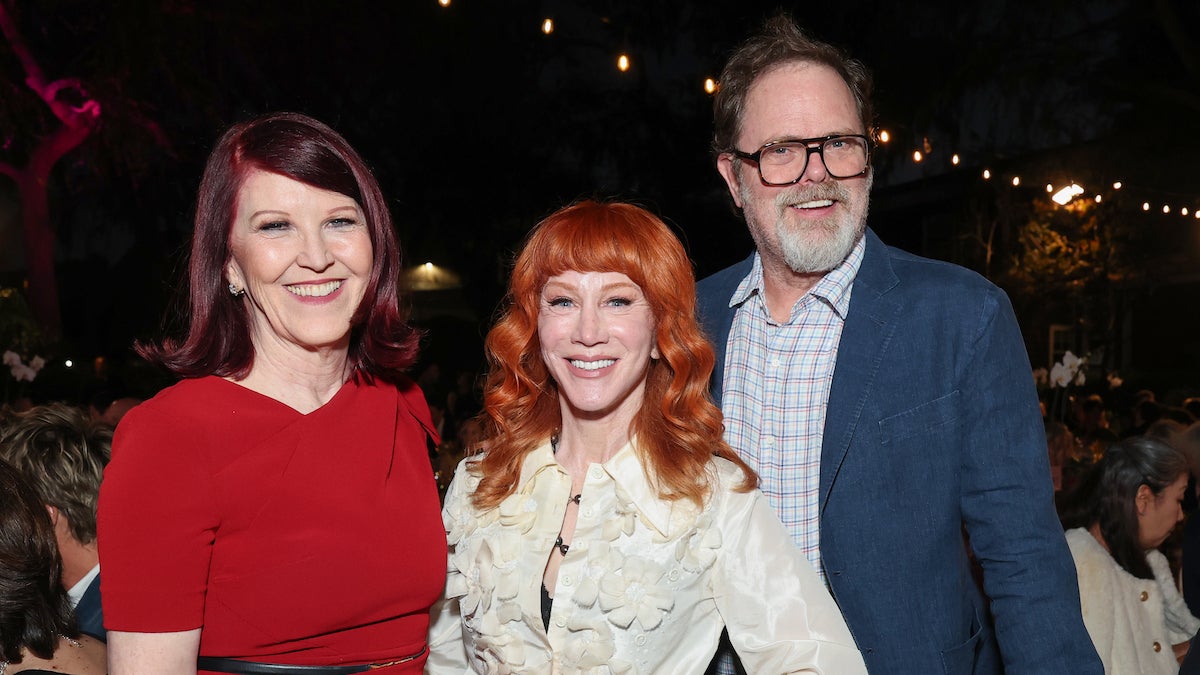Rainn Wilson et Kathy Griffin dénoncent l'inaction environnementale lors des EMA Awards : "Incroyablement