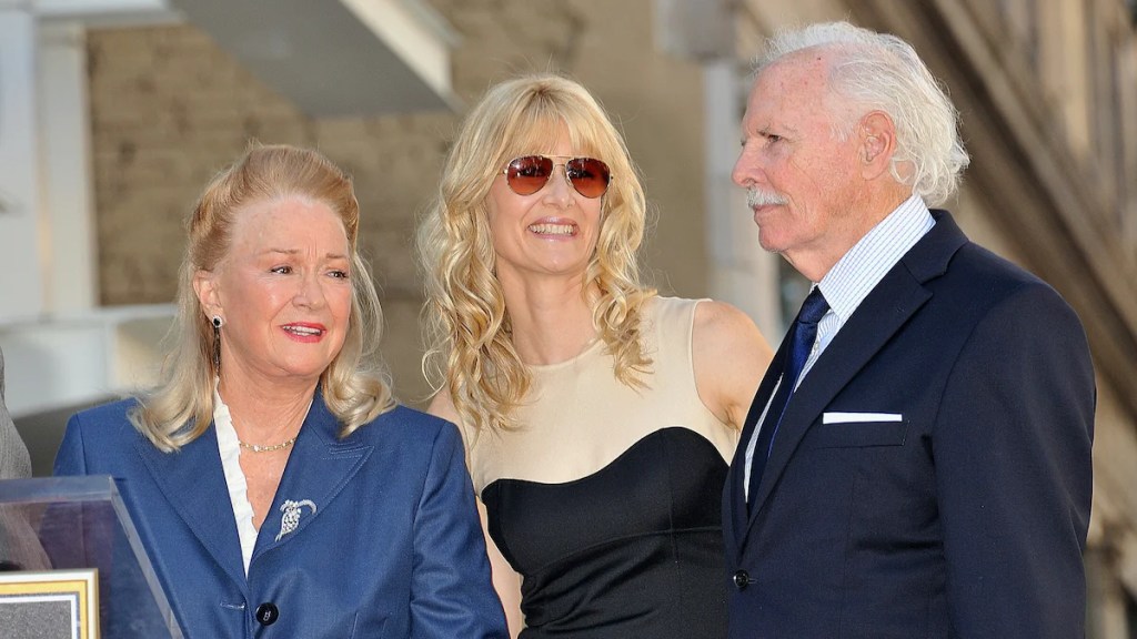 1762220419 706 Diane Ladd star nominee aux Oscars de Wild at