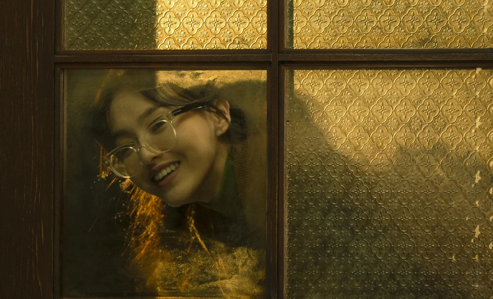 1763996726 287 Wong Kar wais Gorgeous Captivating Blossoms Shanghai Arrives on.webp