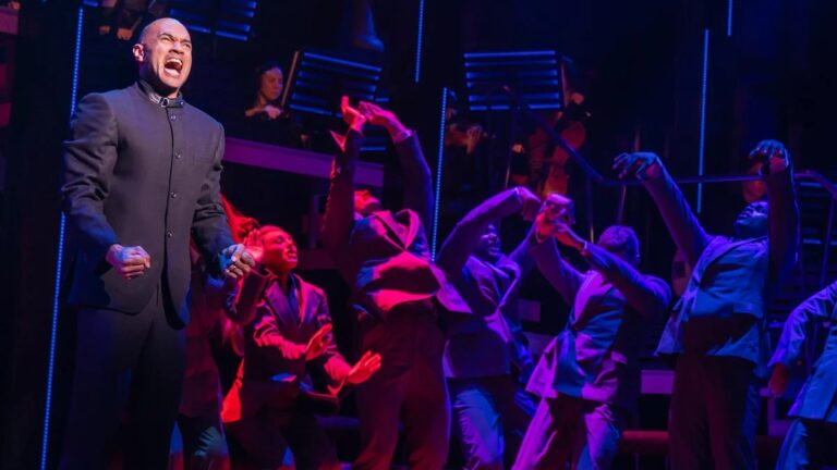 Revue de Broadway « Chess » : c'est l'autre comédie musicale d'ABBA, celle qui