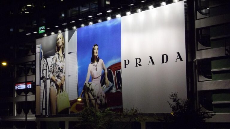 Prada Paradoxe : analyse des notes, prix et avis sur ce parfum floral oriental pour femme