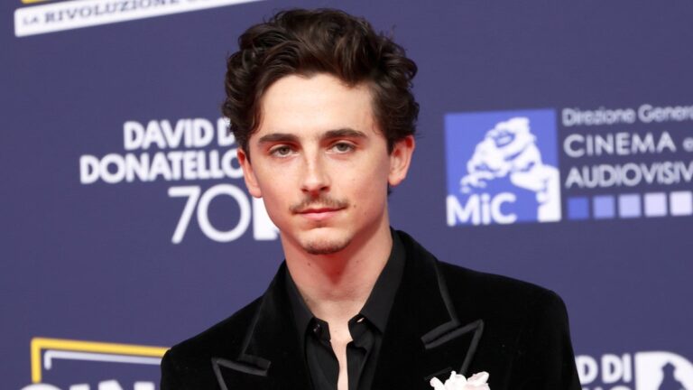 Timothée Chalamet dit que Denzel Washington est le « GOAT » par intérim, mais Christian Bale et Joaquin