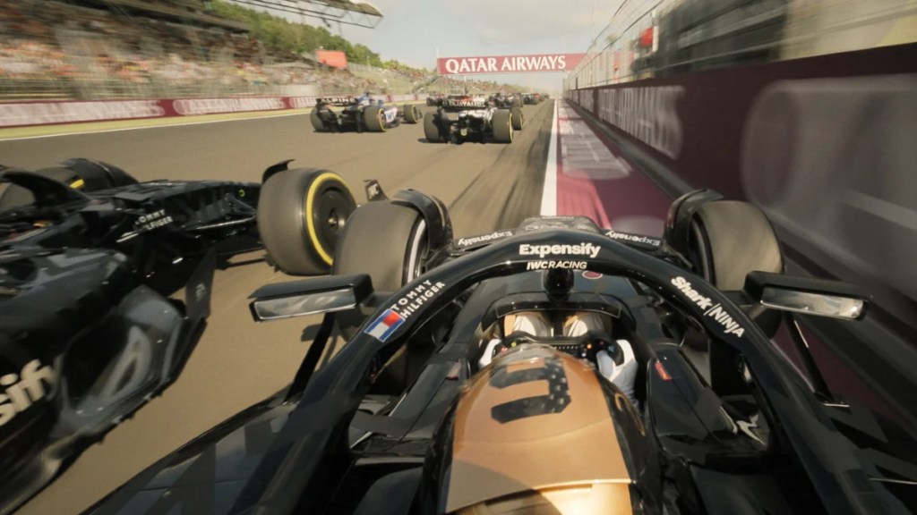 Course de voitures dans "F1 : Le Film"