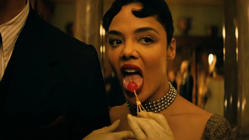 Tessa Thompson dans le rôle de Hedda Gabler dans "Hedda" (Crédit : Amazon MGM)