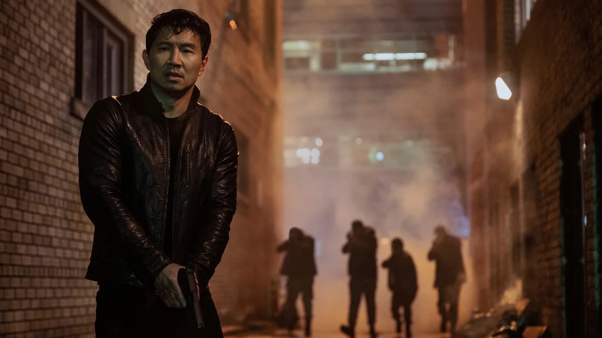 Revue « Le test de Copenhague » : Simu Liu est un charmant espion piraté